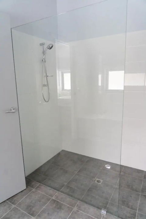 Gawler Townhouse 3 Bedroom - Lightning Ridge Tourism 14