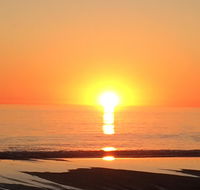Adelaide - Semaphore Beach Front - Lightning Ridge Tourism