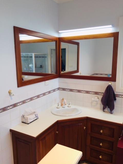 Angaston House - Lightning Ridge Tourism 21