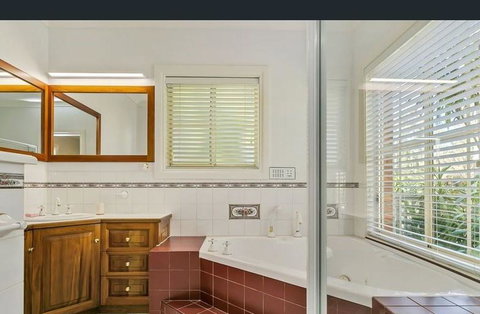Angaston House - Lightning Ridge Tourism 20