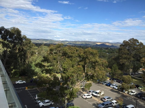 Tasha\'s Apartments On Warwick - Lightning Ridge Tourism 36