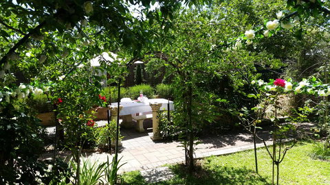 Hahndorf House B&B - Lightning Ridge Tourism 44