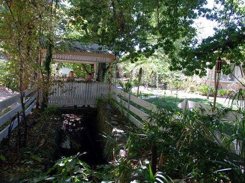 Hahndorf House B&B - Lightning Ridge Tourism 41