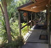 Hilltop - Lightning Ridge Tourism