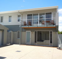 Elandra Holiday Home - Lightning Ridge Tourism