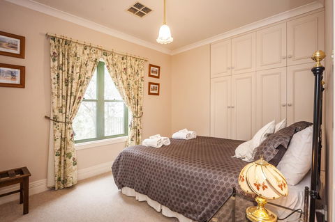 Angaston Saleyards Luxury Accommodation - Lightning Ridge Tourism 17