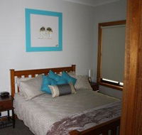 Owl Place in Hahndorf - Lightning Ridge Tourism