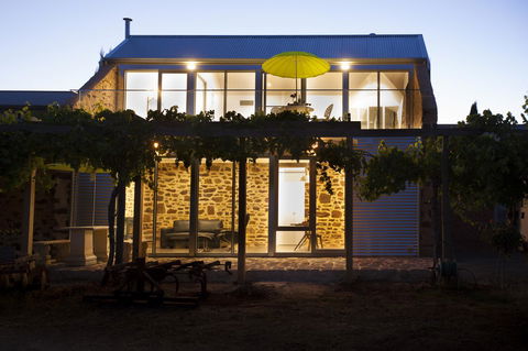 Barossa Shiraz Estate - Lightning Ridge Tourism 38