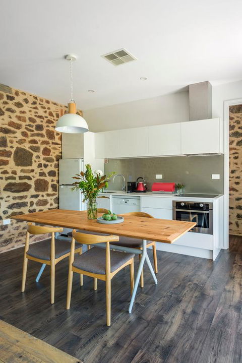Barossa Shiraz Estate - Lightning Ridge Tourism 35