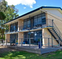 Longbeach Apartments - Lightning Ridge Tourism