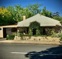 Oats Cottage - Lightning Ridge Tourism