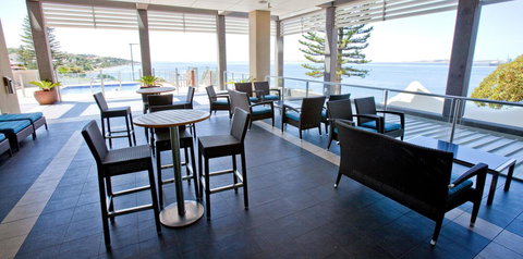 Port Lincoln Hotel - Lightning Ridge Tourism 37