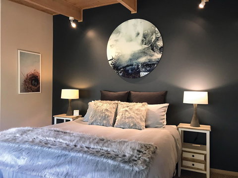 Adelaide Hills Retreats - Lightning Ridge Tourism 5