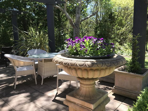 Adelaide Hills Retreats - Lightning Ridge Tourism 4