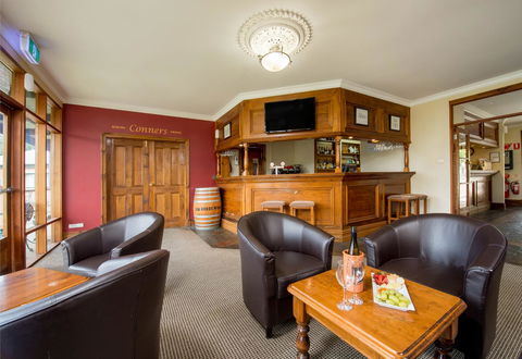 Clare Country Club - Lightning Ridge Tourism 26