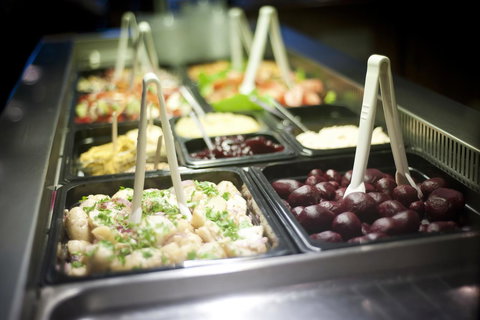 Nightcap At Hotel Victor - Lightning Ridge Tourism 23