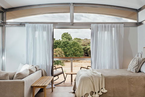 The Villas - Barossa - Lightning Ridge Tourism 7