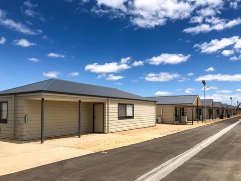 BIG4 The Bend Holiday Park - Lightning Ridge Tourism 1