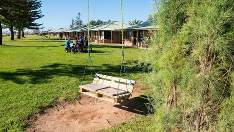 Wallaroo Holiday Park - Lightning Ridge Tourism 2