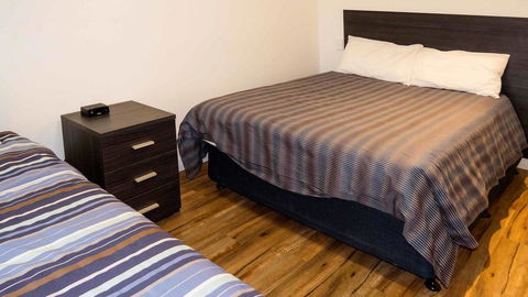 Wallaroo Holiday Park - Lightning Ridge Tourism 27