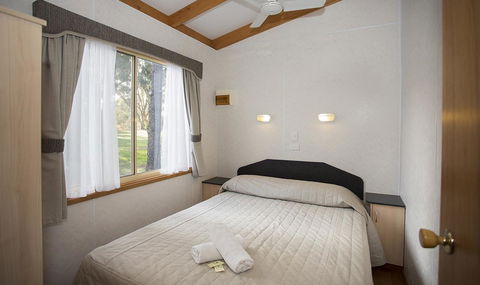 BIG 4 Barossa Tourist Park - Lightning Ridge Tourism 28