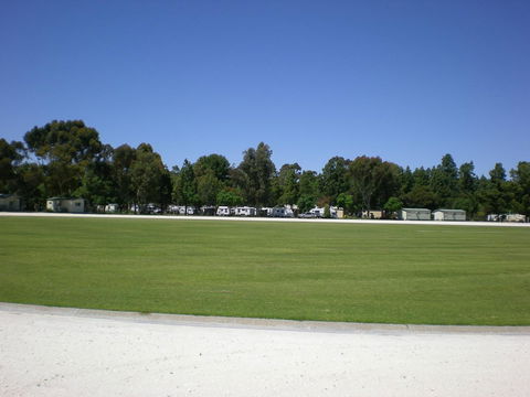 BIG 4 Barossa Tourist Park - Lightning Ridge Tourism 4