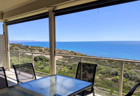 Ochre Point Beach House On Moana Seafront - Lightning Ridge Tourism 0