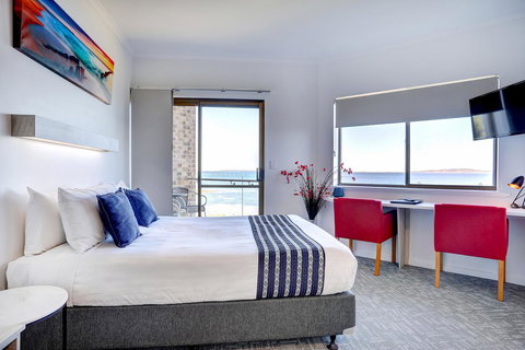 Limani Motel - Lightning Ridge Tourism 33