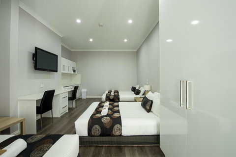 City Centre Motel Hotel - Lightning Ridge Tourism 2