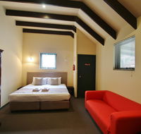 Hahndorf Motel - Lightning Ridge Tourism
