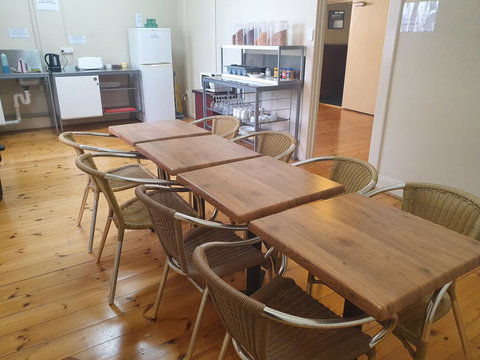 Pier Hotel Port Lincoln - Lightning Ridge Tourism 26