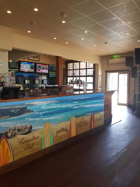 Pier Hotel Port Lincoln - Lightning Ridge Tourism 2