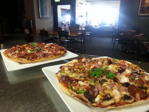 Pier Hotel Port Lincoln - Lightning Ridge Tourism 28