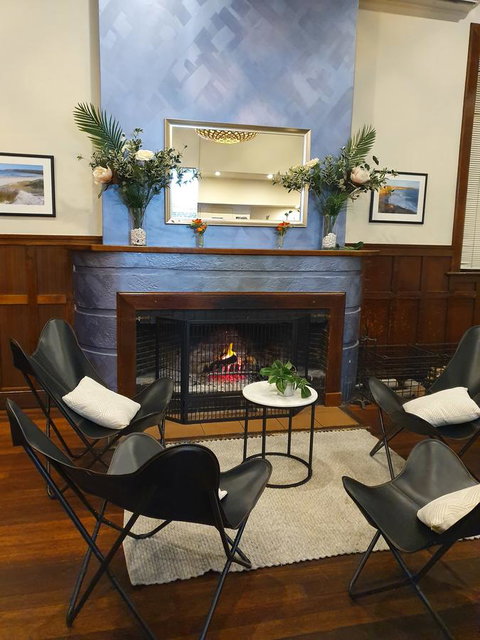 Pier Hotel Port Lincoln - Lightning Ridge Tourism 5