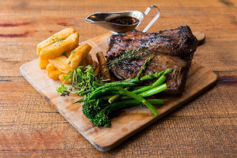 The Lodge By Manna - Lightning Ridge Tourism 22