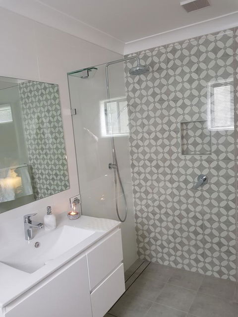 Irongate Studio B&B - Lightning Ridge Tourism 4