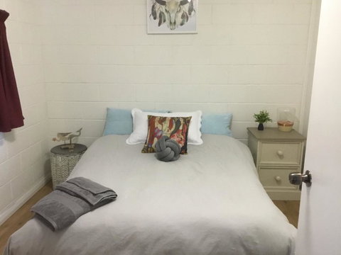 35 Trevena Road - Lightning Ridge Tourism 4