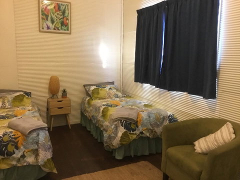 35 Trevena Road - Lightning Ridge Tourism 2