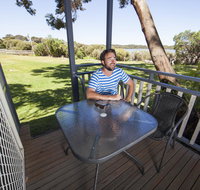 Lakeside Tourist Park - Lightning Ridge Tourism