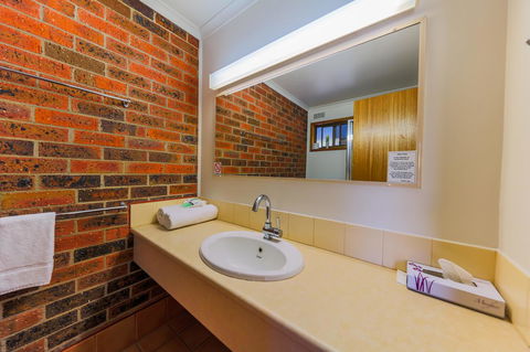 Country Roads Motor Inn Naracoorte - Lightning Ridge Tourism 33