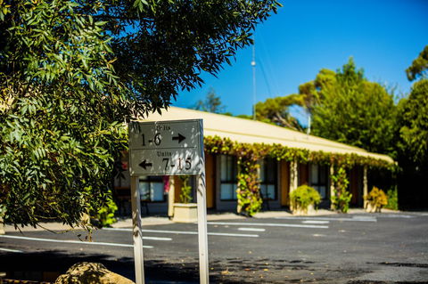 Country Roads Motor Inn Naracoorte - Lightning Ridge Tourism 20