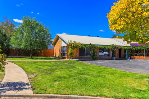 Country Roads Motor Inn Naracoorte - Lightning Ridge Tourism 13