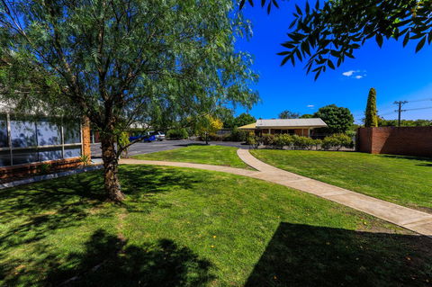 Country Roads Motor Inn Naracoorte - Lightning Ridge Tourism 39