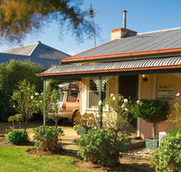 Ruby's Cottage - Lightning Ridge Tourism