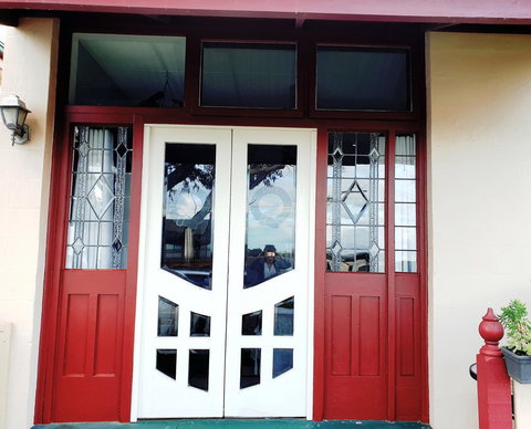 Court House - Studio - Lightning Ridge Tourism 17