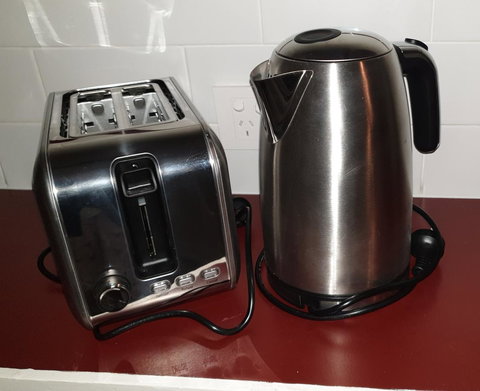 Court House - Studio - Lightning Ridge Tourism 12