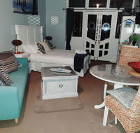 The Palace Retreat - Lightning Ridge Tourism