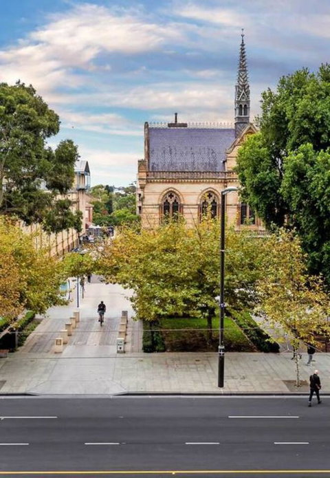 3 Bed North Terrace #42 - Lightning Ridge Tourism 4