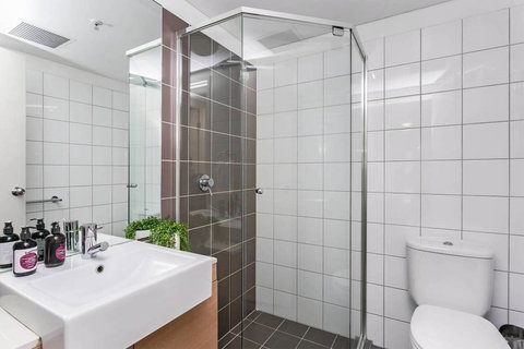 3 Bed North Terrace #42 - Lightning Ridge Tourism 2