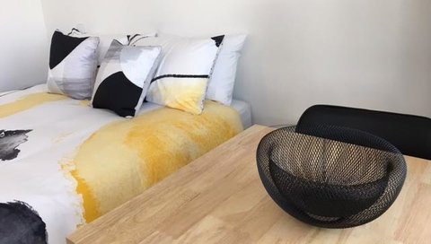 Port Lincoln Shark Apartment 3 - Lightning Ridge Tourism 12